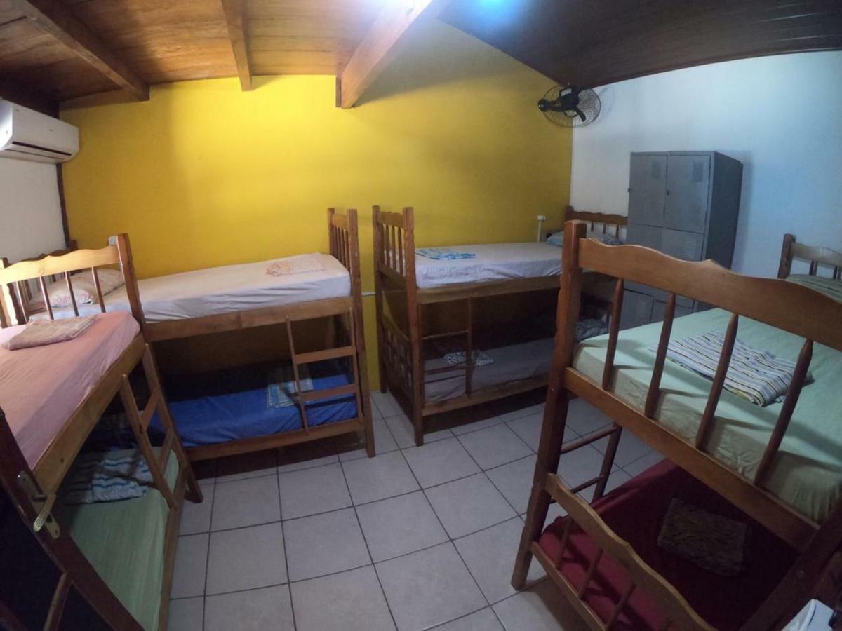 Acquarela Hostel アハイアウ・ド・カボ エクステリア 写真